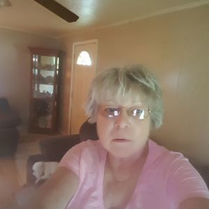 Meet your Posher, Sherry